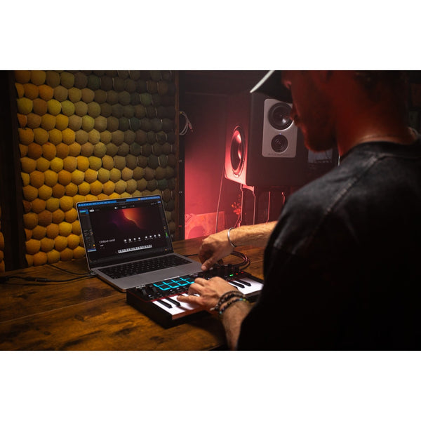 Akai MPK Mini MK4